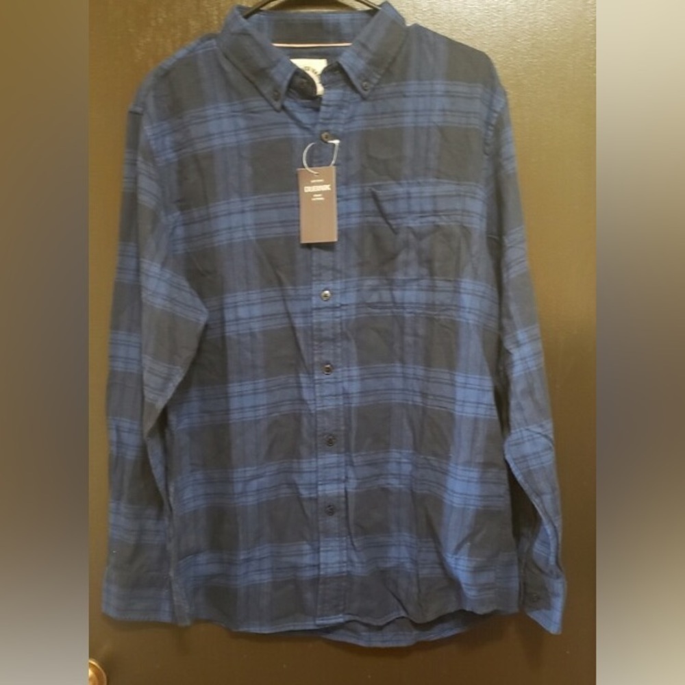 Dubinik Black and blue plaid long sleeve flannel top